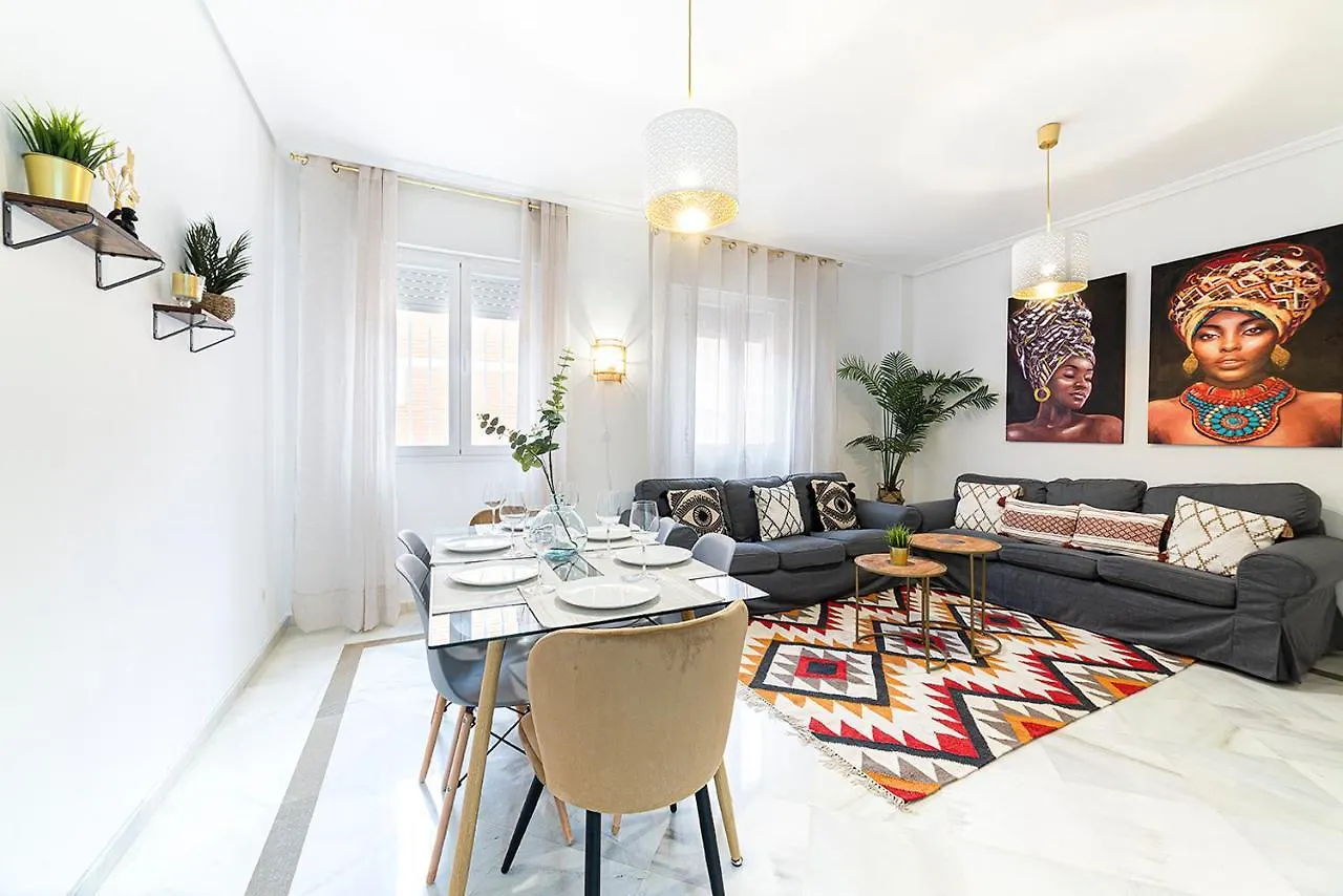 Apartment Alohamundi Escuelas Pias Seville